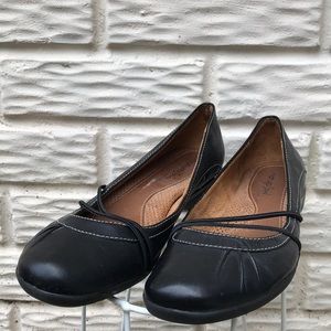 NaturalSoul flats size 7